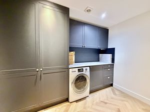 Photo 9- click for photo gallery